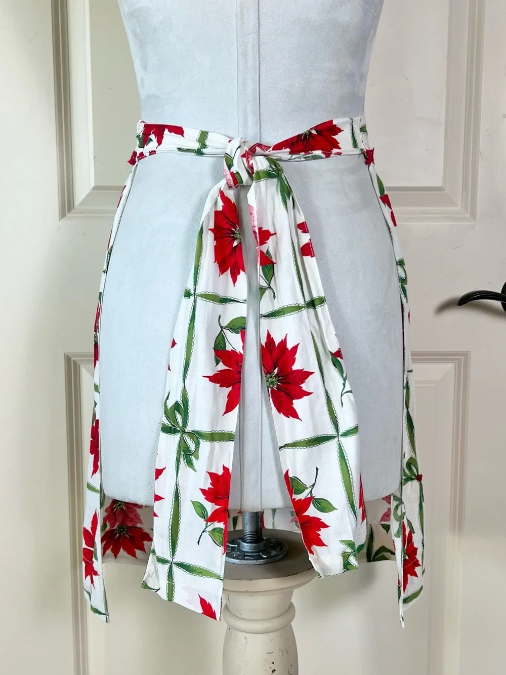 Vintage MCM Christmas Half Apron Red Poinsettia Kitschy Holiday Retro